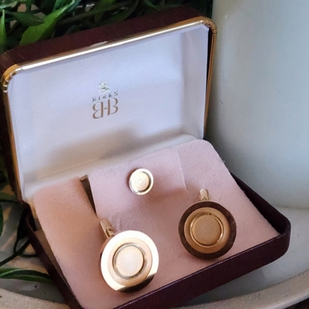 Birks Cufflinks with Tie Clip